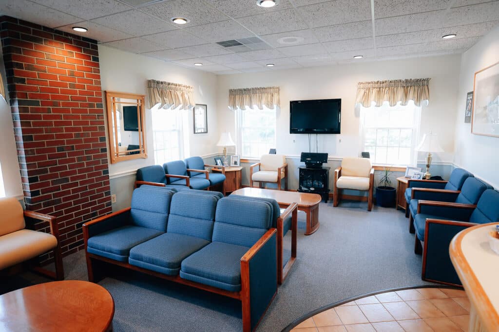 Waiting Room Hugh R. Phillis, DMD, PA in Nashua, NH